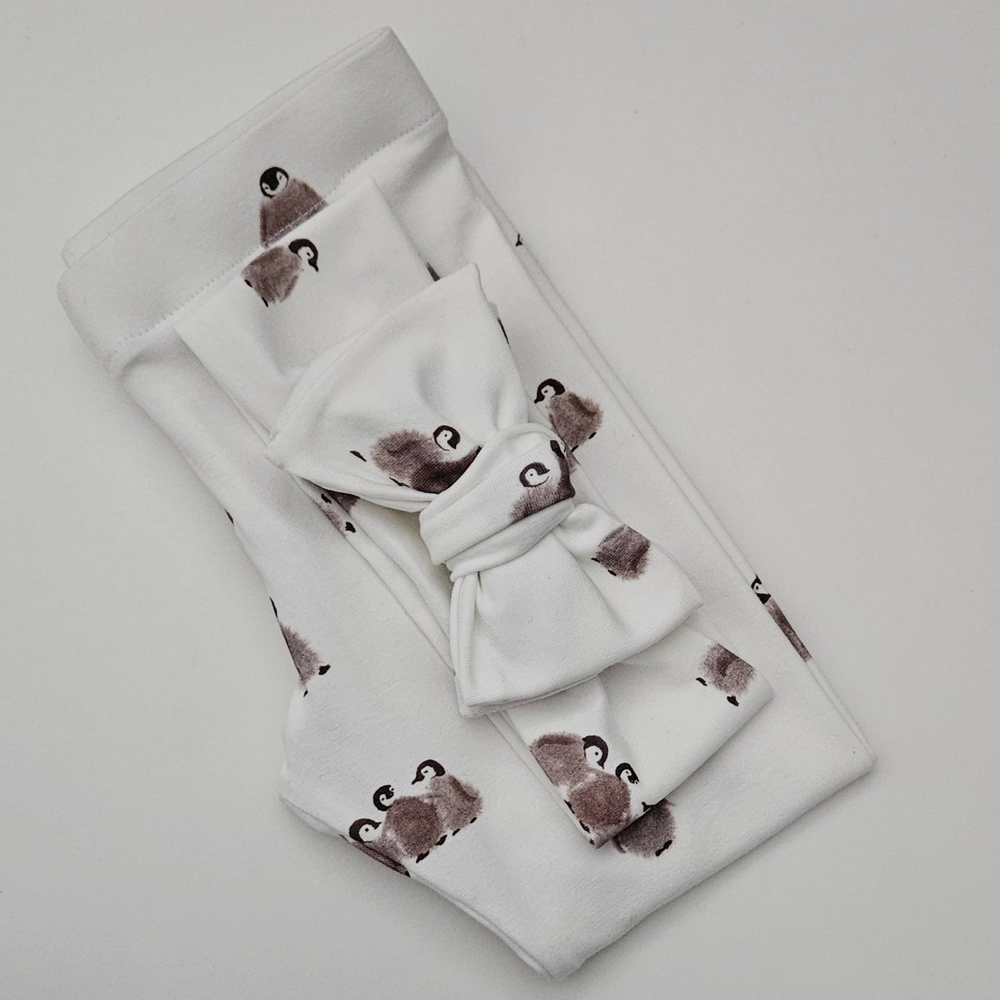 Pengins - leggings & small knot bows