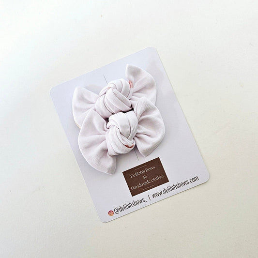 Love hearts - small knot bows