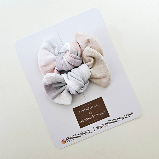 Pastel check - small knot bows
