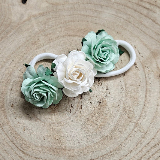 Mint & white flowers