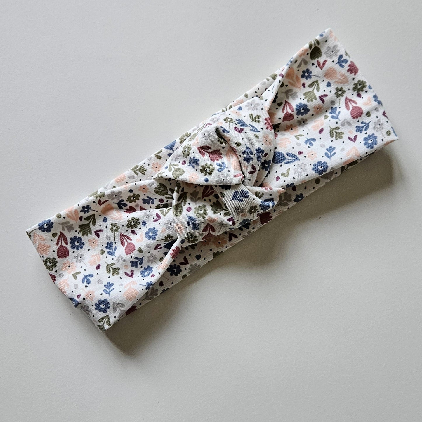 Ditsy flower- knot headband