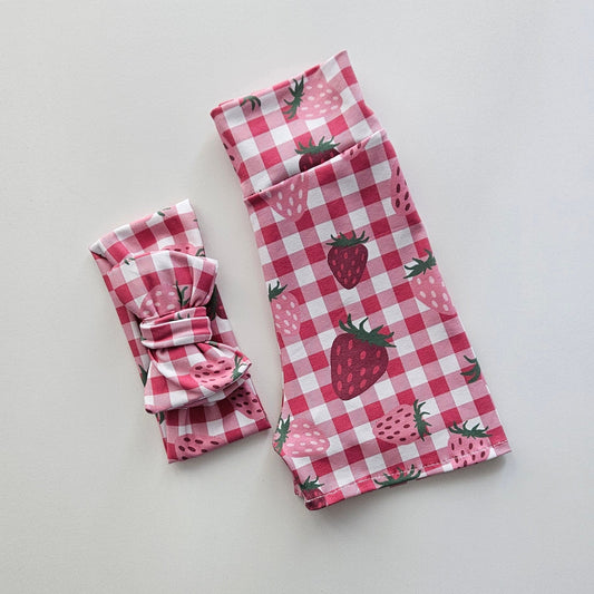Strawberry picking - cycling shorts