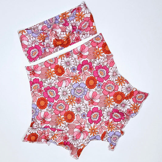 Retro Bloom - frilly bummies