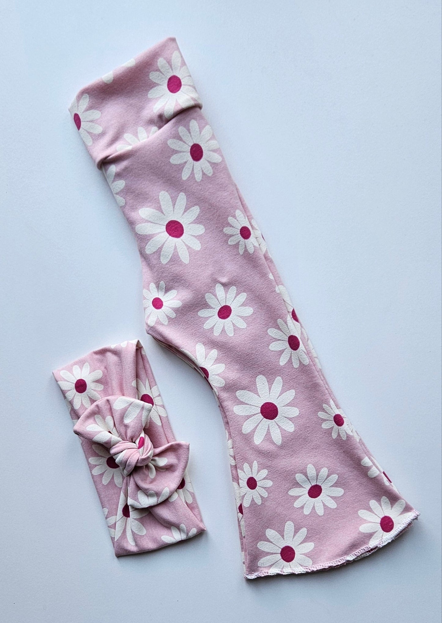 Pink daisy - Flares